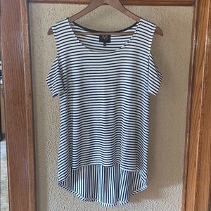 W5 Cold Shoulder Top